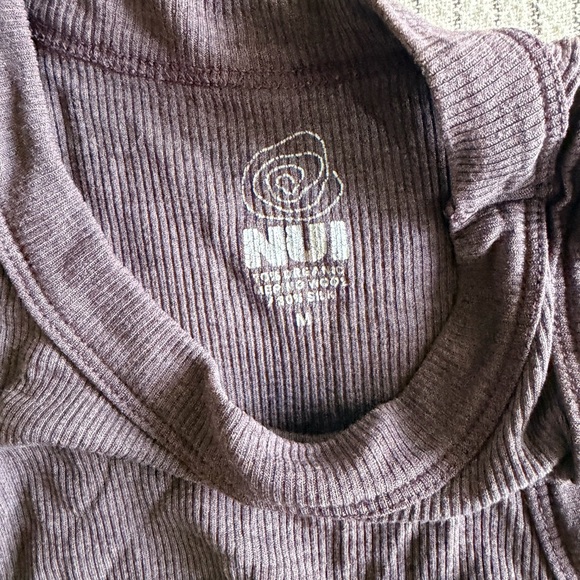 Nui Organics tank tops set of 2 - Picture 3 of 6